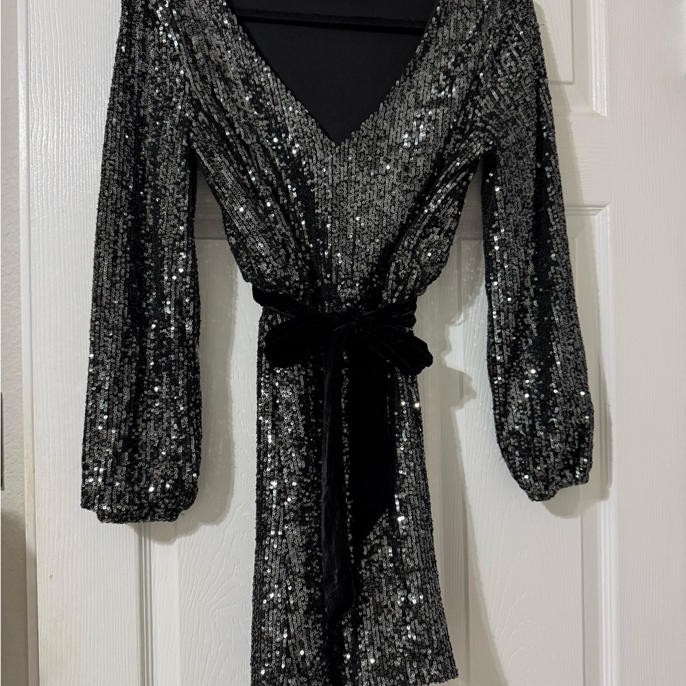 BB Dakota Elegant Black Dress